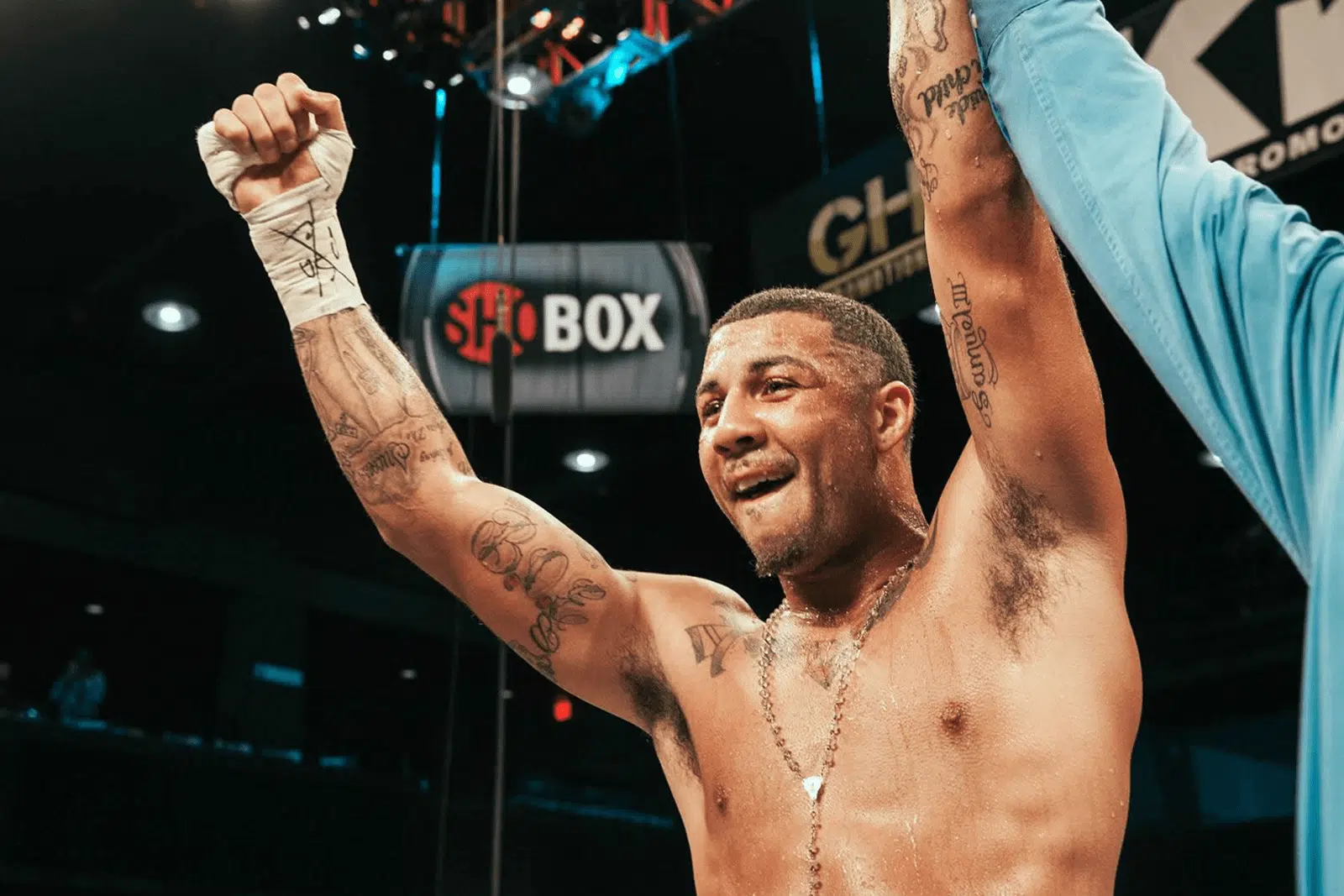 Samuel Clarkson Finishes Year with One-Round Destruction of Larry Pryor