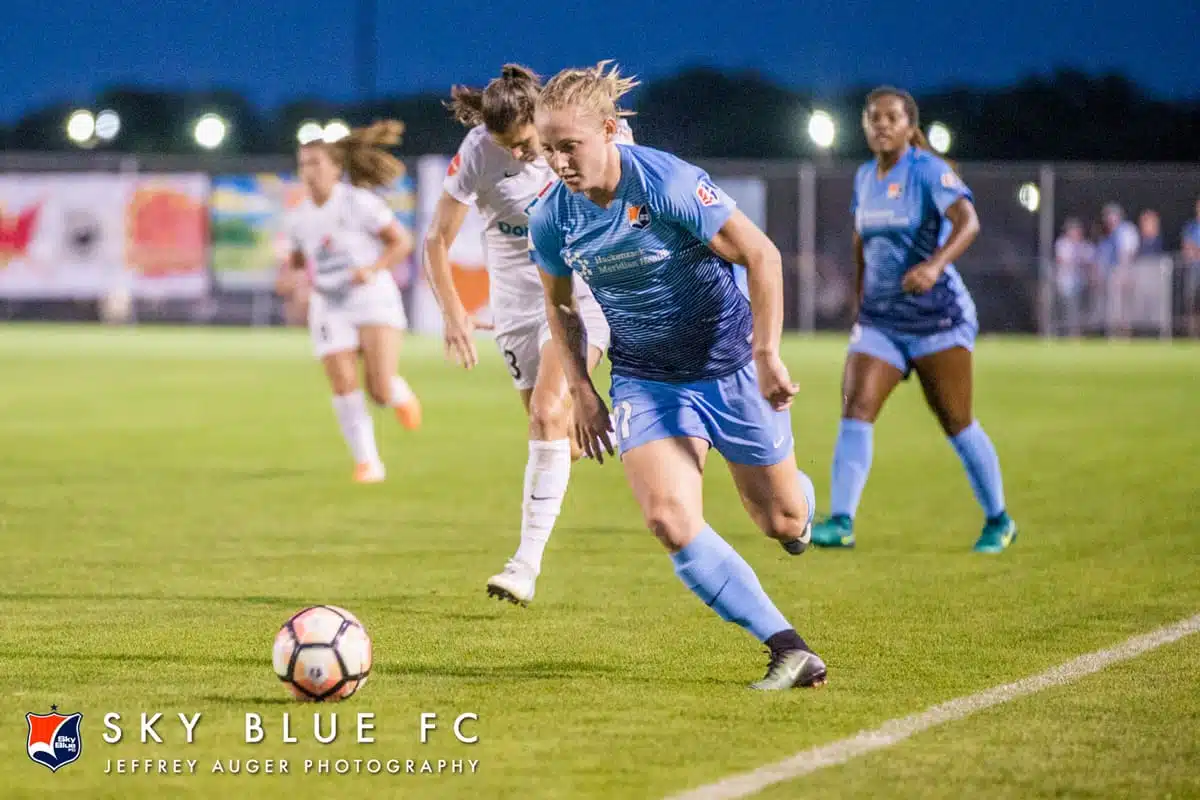 Leah Galton Bayern Munich