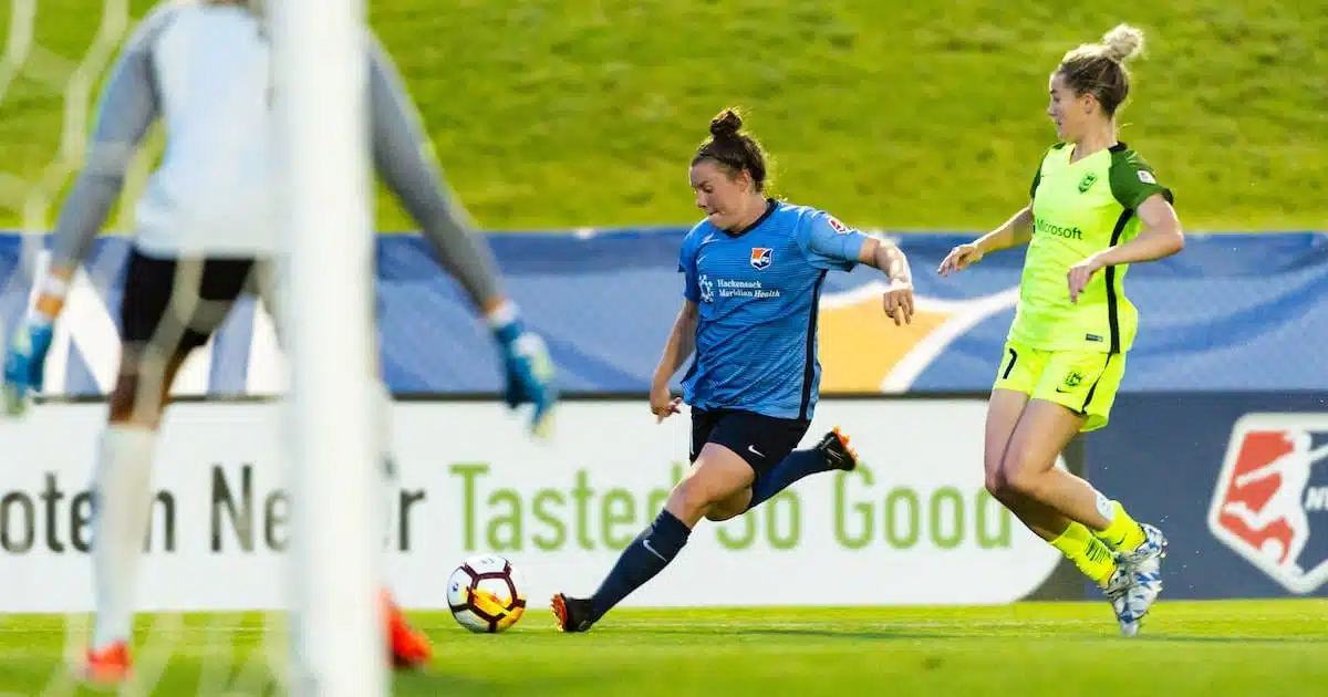 Seattle Reign FC Completes Season Sweep of Sky Blue FC