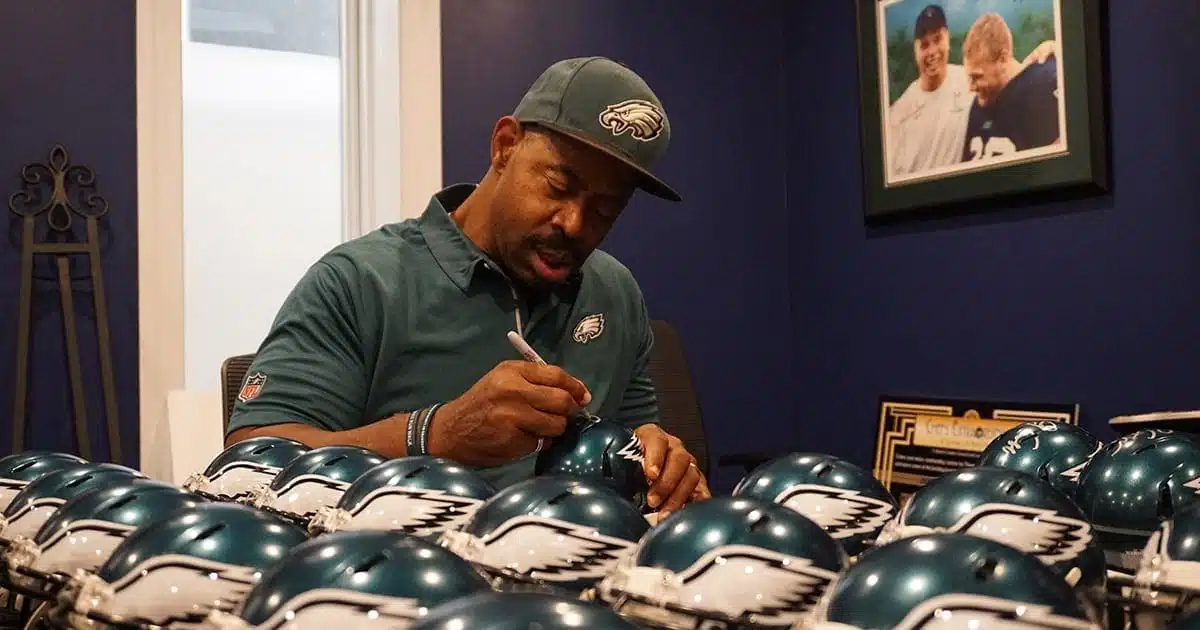 Garry Cobb Appears at Peter Grandich & Company