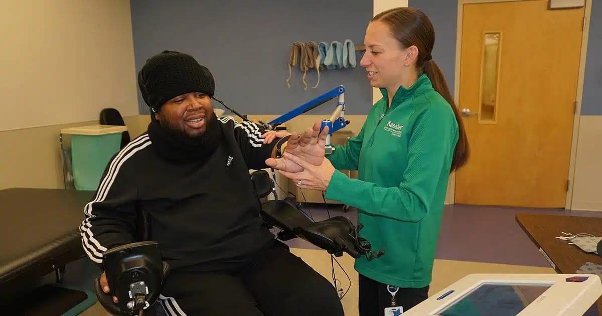 Eric LeGrand Vlog | Episode 10 – Occupational Therapy at the Kessler Institute