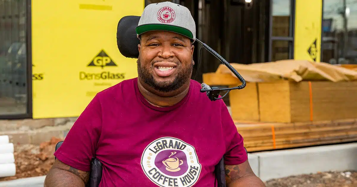 Eric LeGrand Vlog | Episode 35 – Photo Shoot with Mayor Mac